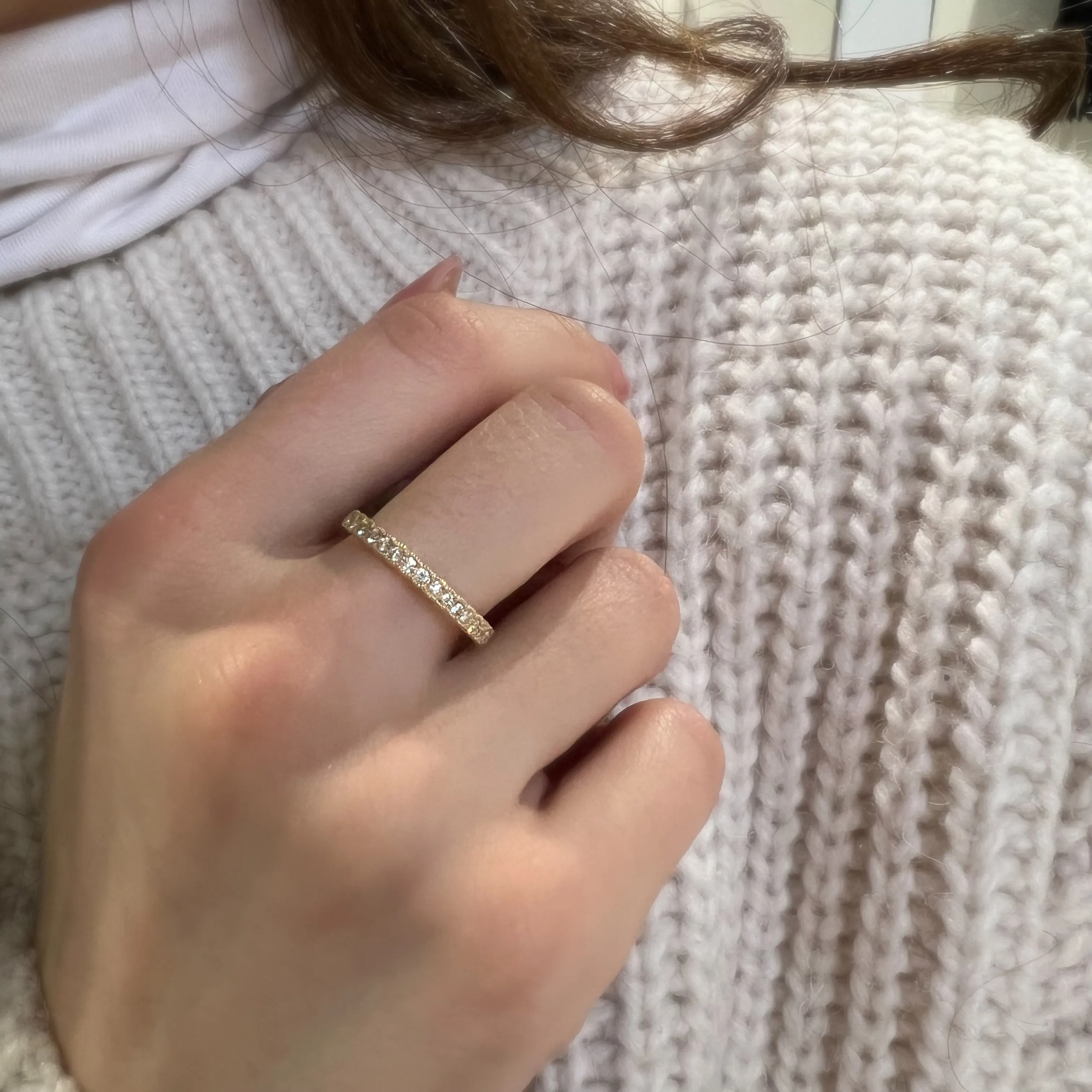 18ct Yellow Gold 0.30ct Round Diamond Scalloped-Edge Half Eternity Ring