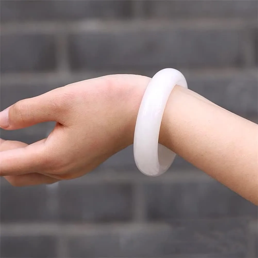 52-66mm White Jade Bangle for Women Genuine Elegant Jadeite Bracelet Jewelry with Gift Box (Color : 66mm)