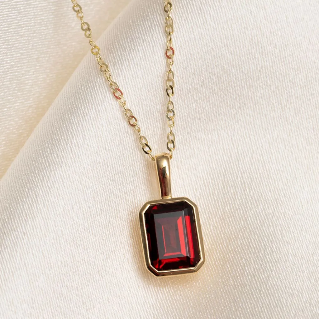 Art Deco Garnet Necklace | 9ct Gold