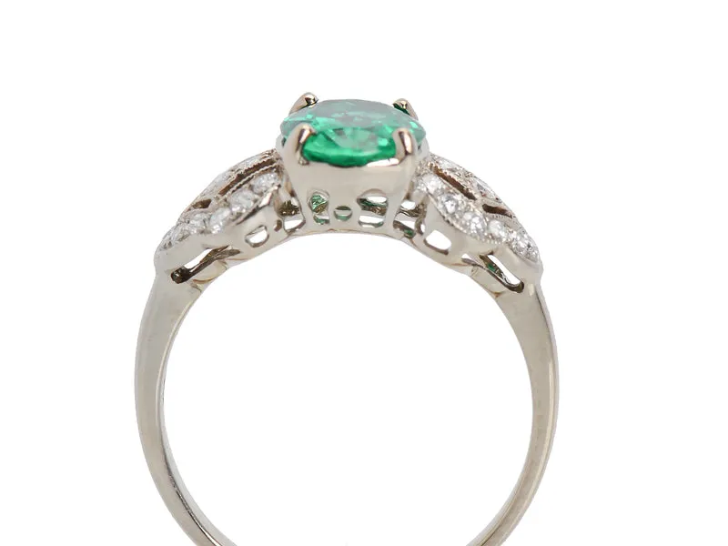 Artistic Ribbons - Emerald Diamond Ring