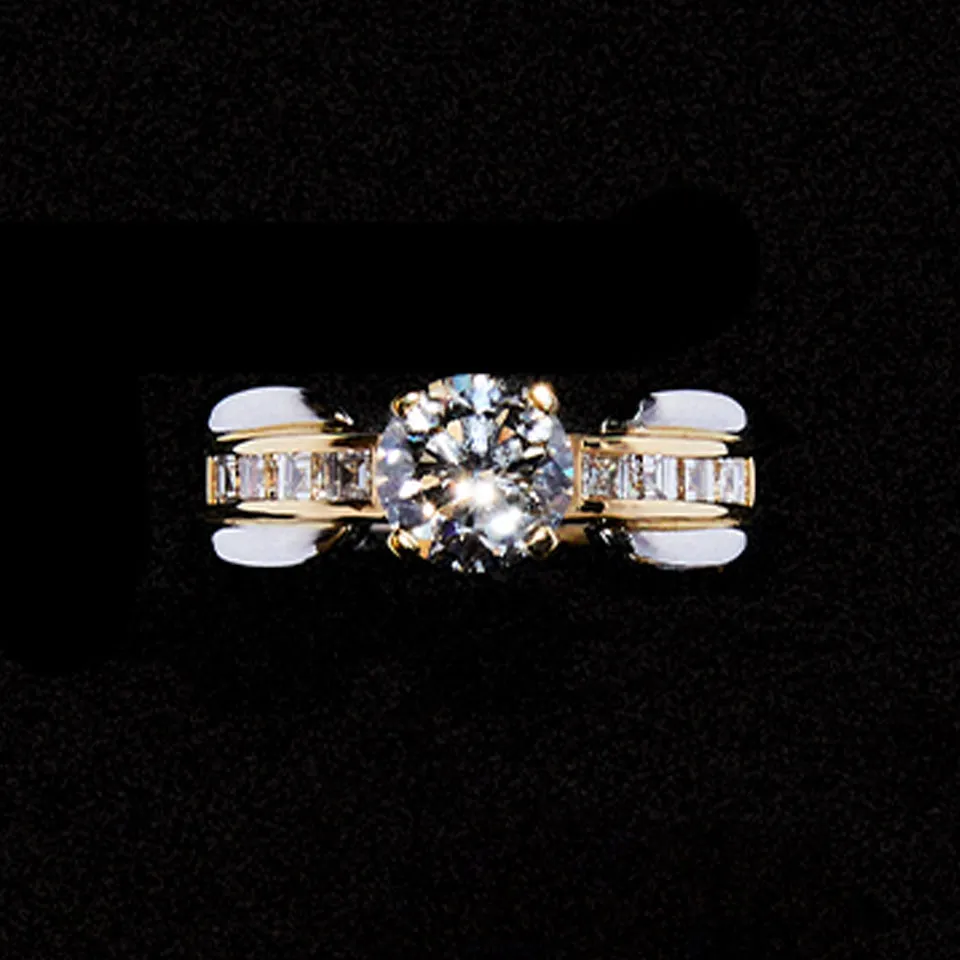 Brilliant Cut Split Band Ring