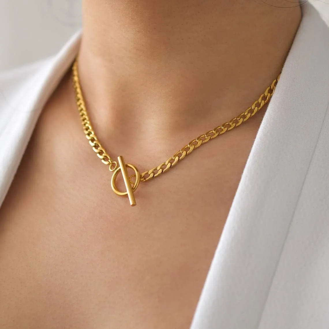 CHESKY Gold Layered Necklaces for Women, 14K Dainty Gold Chain Necklace Women Trendy Cuban Link Paperclip Chain Toggle Clasp Necklace Fashion Chunky Jewelry for Women