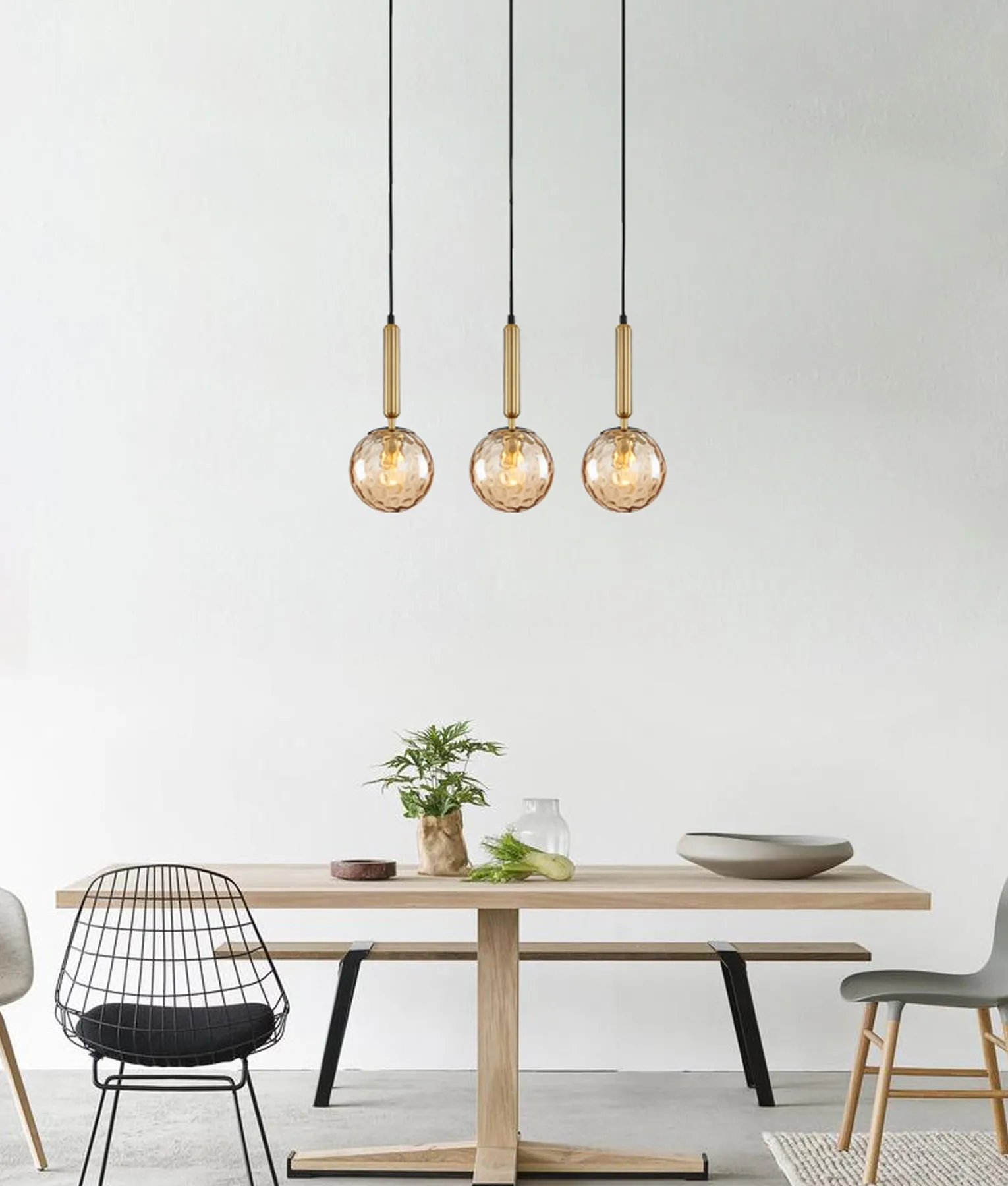 CLA TRATTINO Interior 3 Light Bar Spherical Glass Pendant