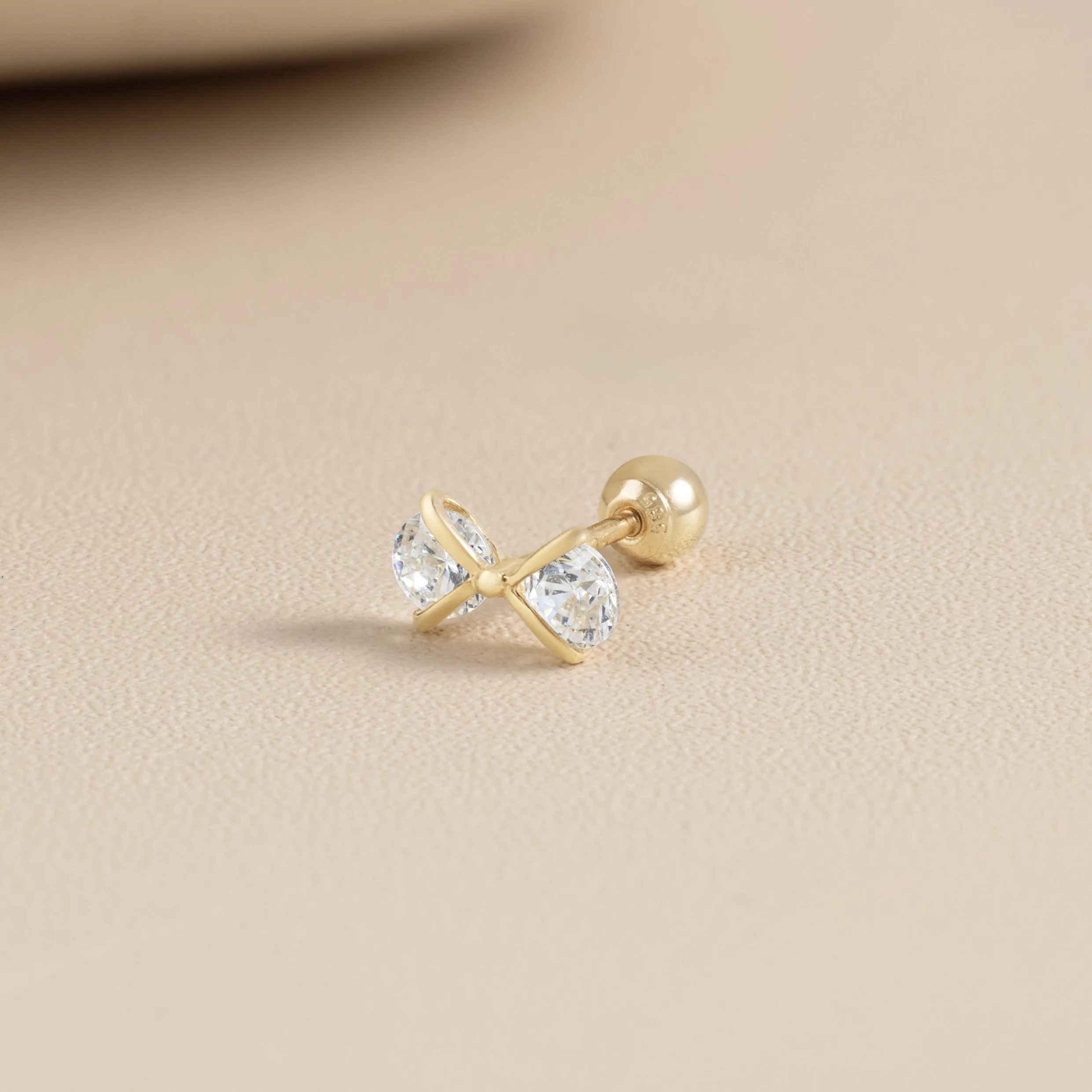 Cubic Bow Piercing in Yellow Gold with Cubic Zirconia