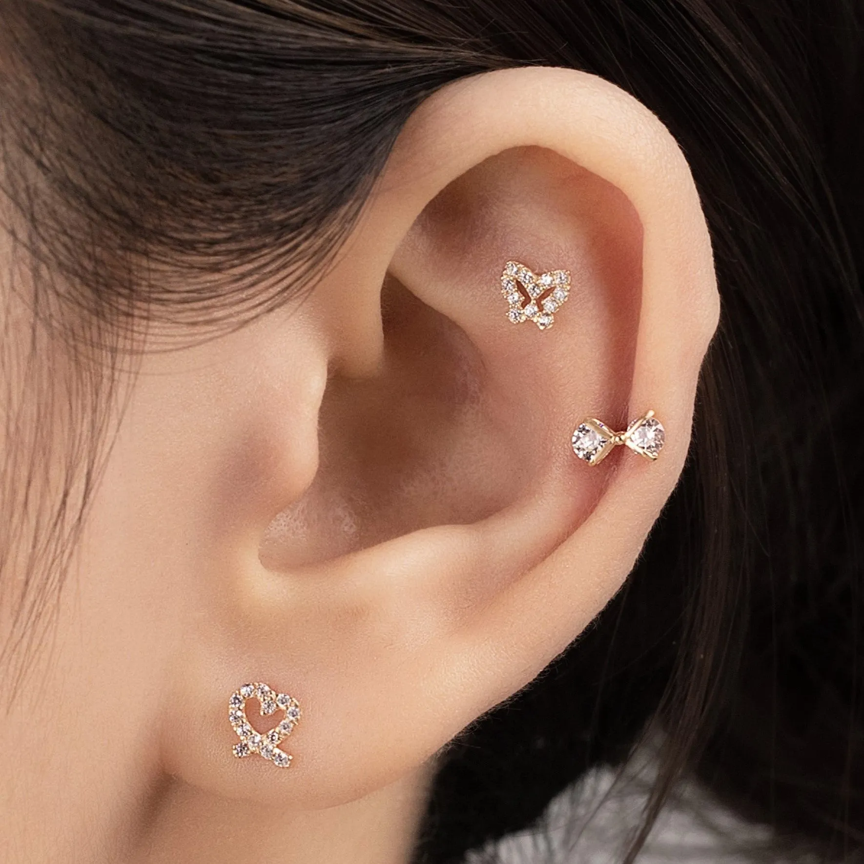 Cubic Bow Piercing in Yellow Gold with Cubic Zirconia