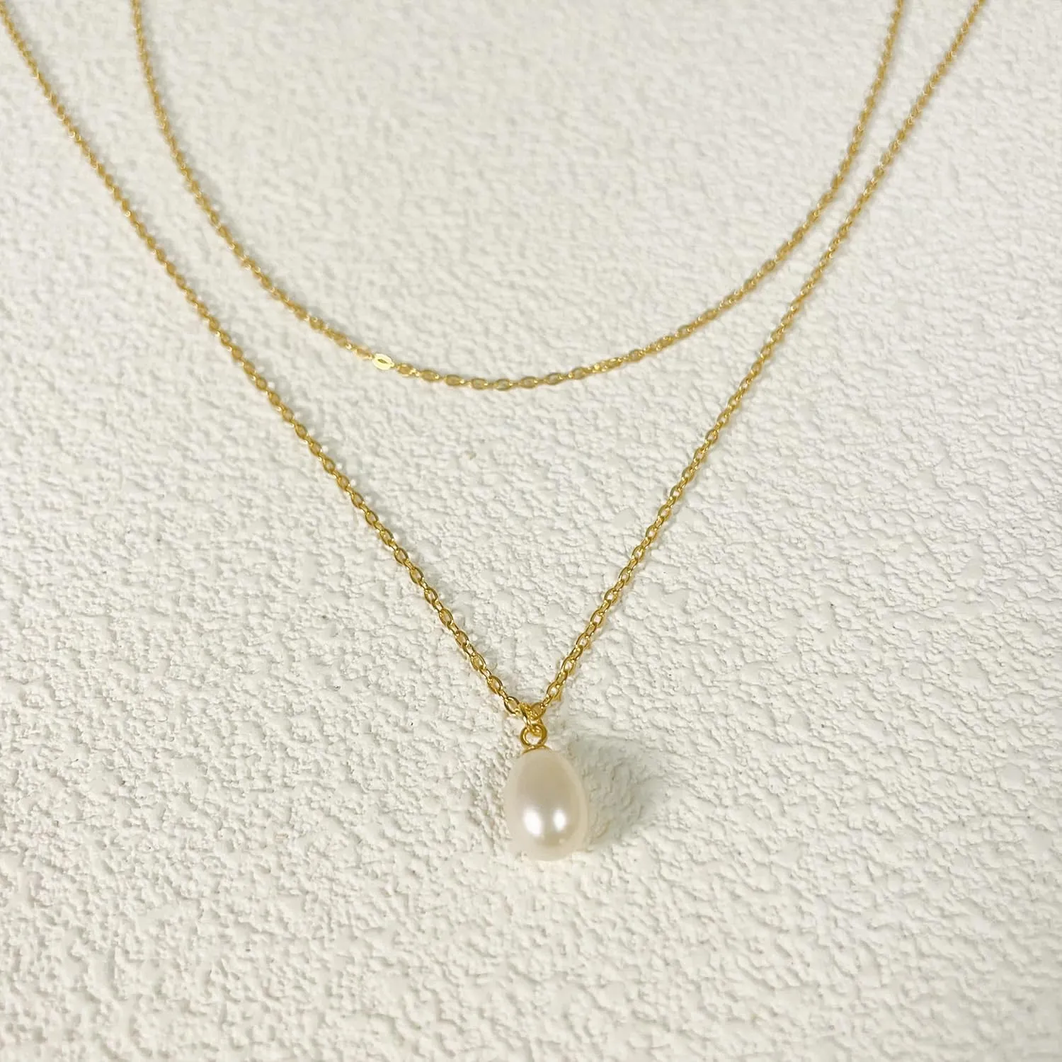 Dainty Pearl Choker Necklace for Women, 14K Gold Plated Handmade Layered Freshwater Pearl Necklace Delicate Necklace Everyday Jewelry