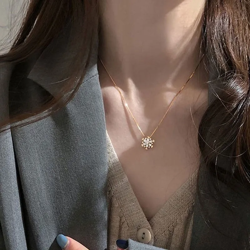 Dainty Rhinestone Snowflakes Winter Pendant Necklaces