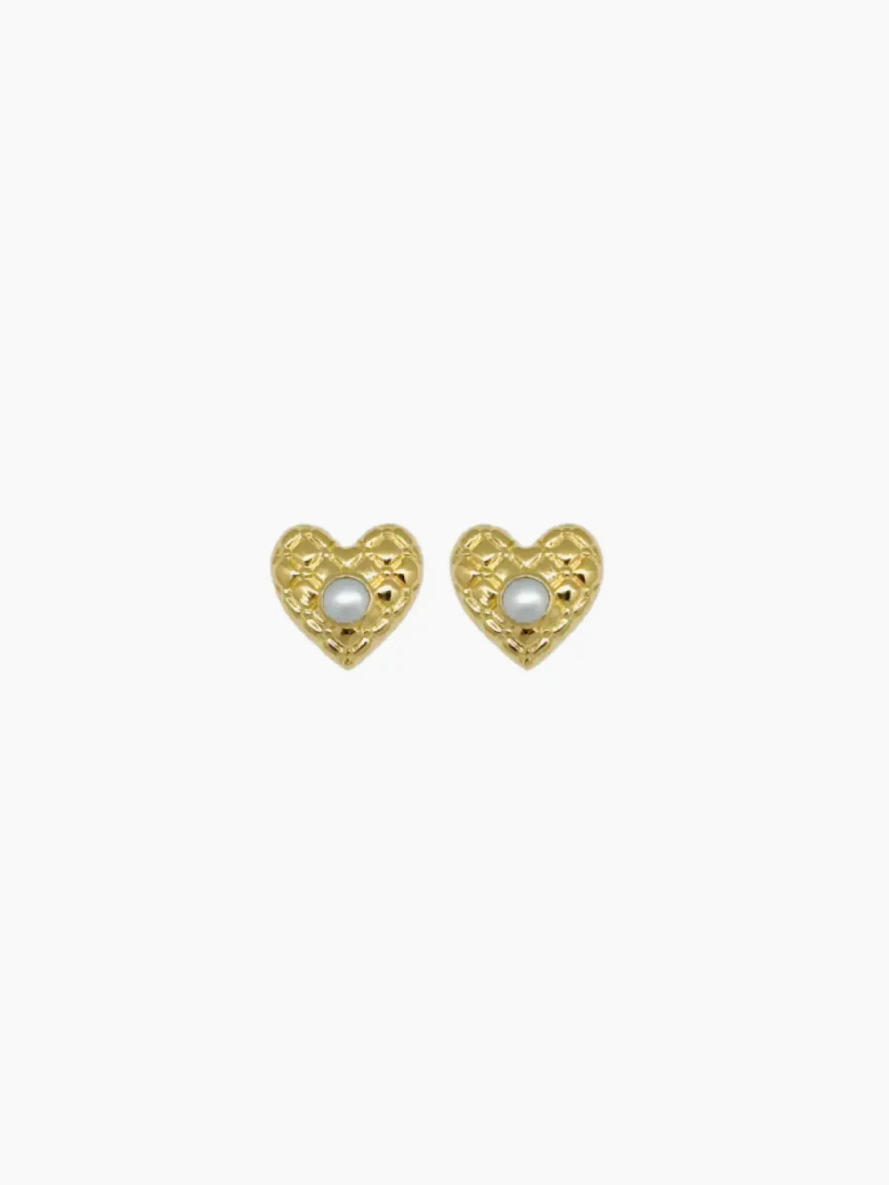 Elizabeth Quilted Heart Pearl Stud