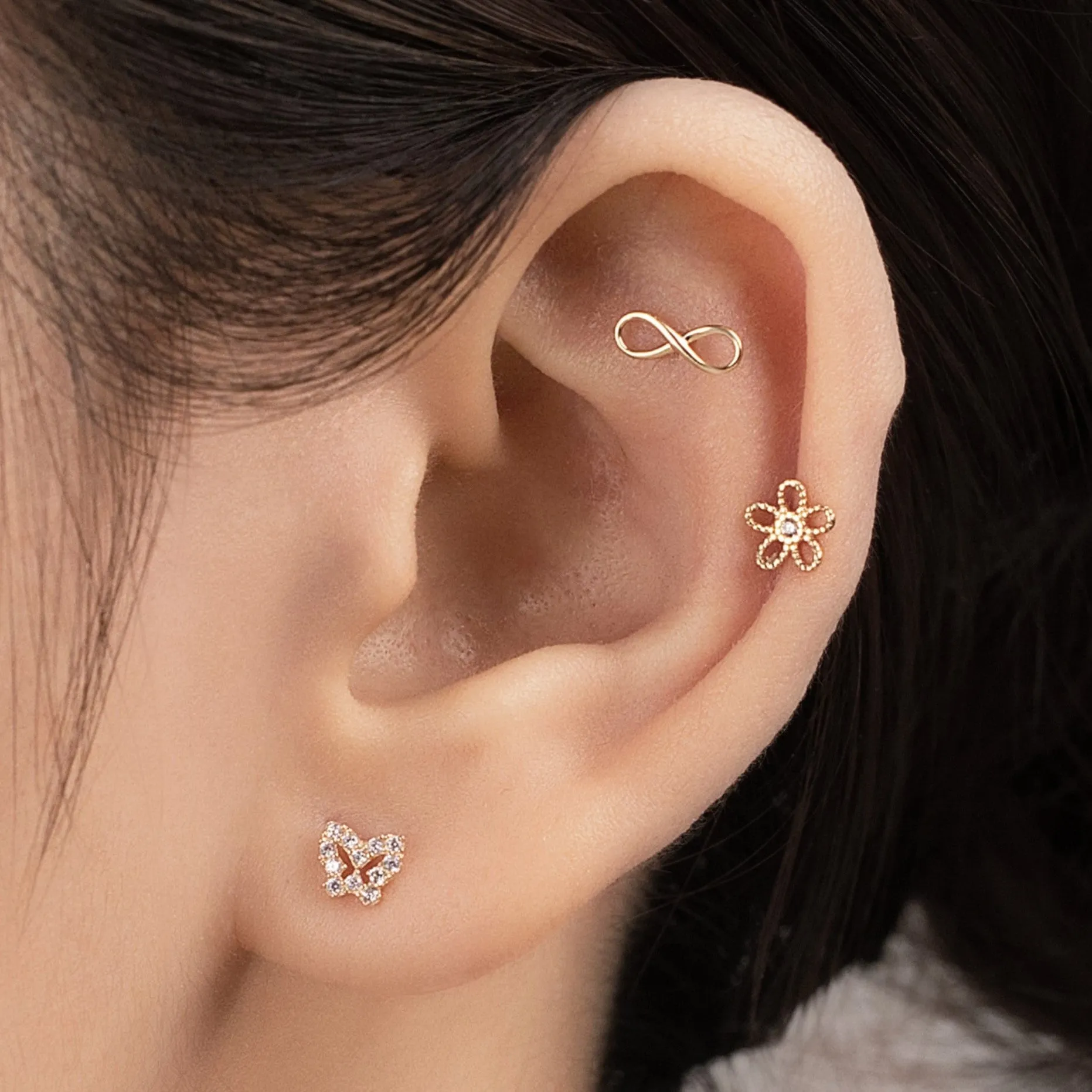 Eternity Piercing in Yellow Gold