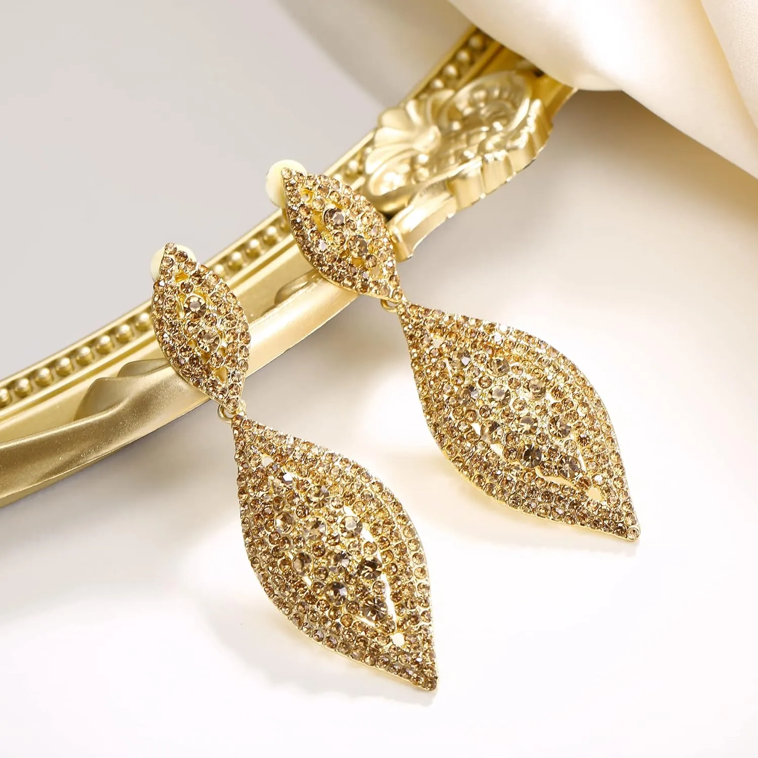Flyonce Clip On Earrings for Women, Glitter Rhinestone Crystal Wedding Bridal Clip-on Drop Dangle Earring for Non Pierced Ears