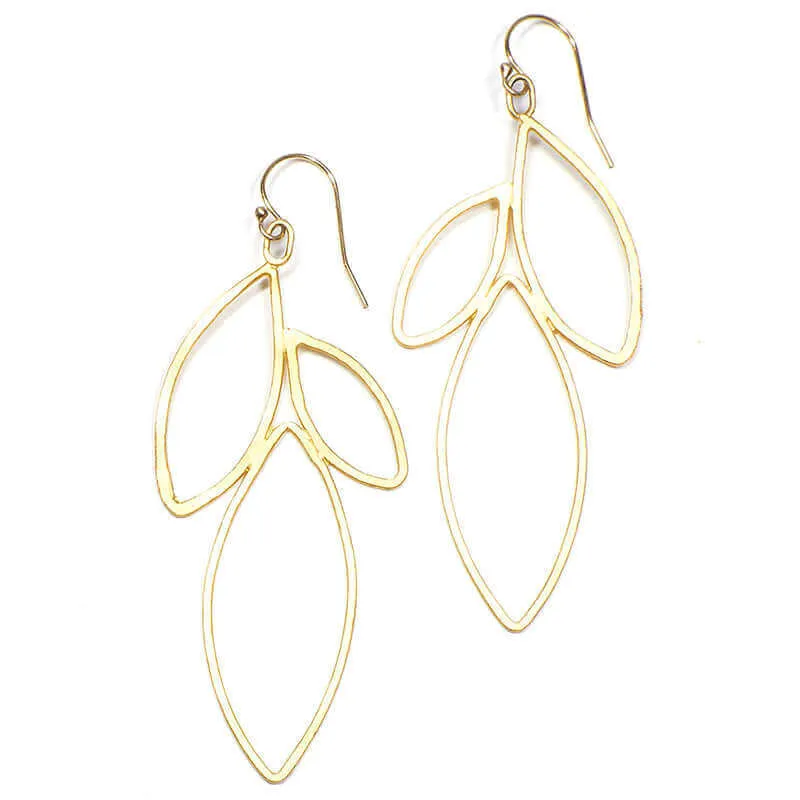 GEOMETRIC LEAF EARRINGS