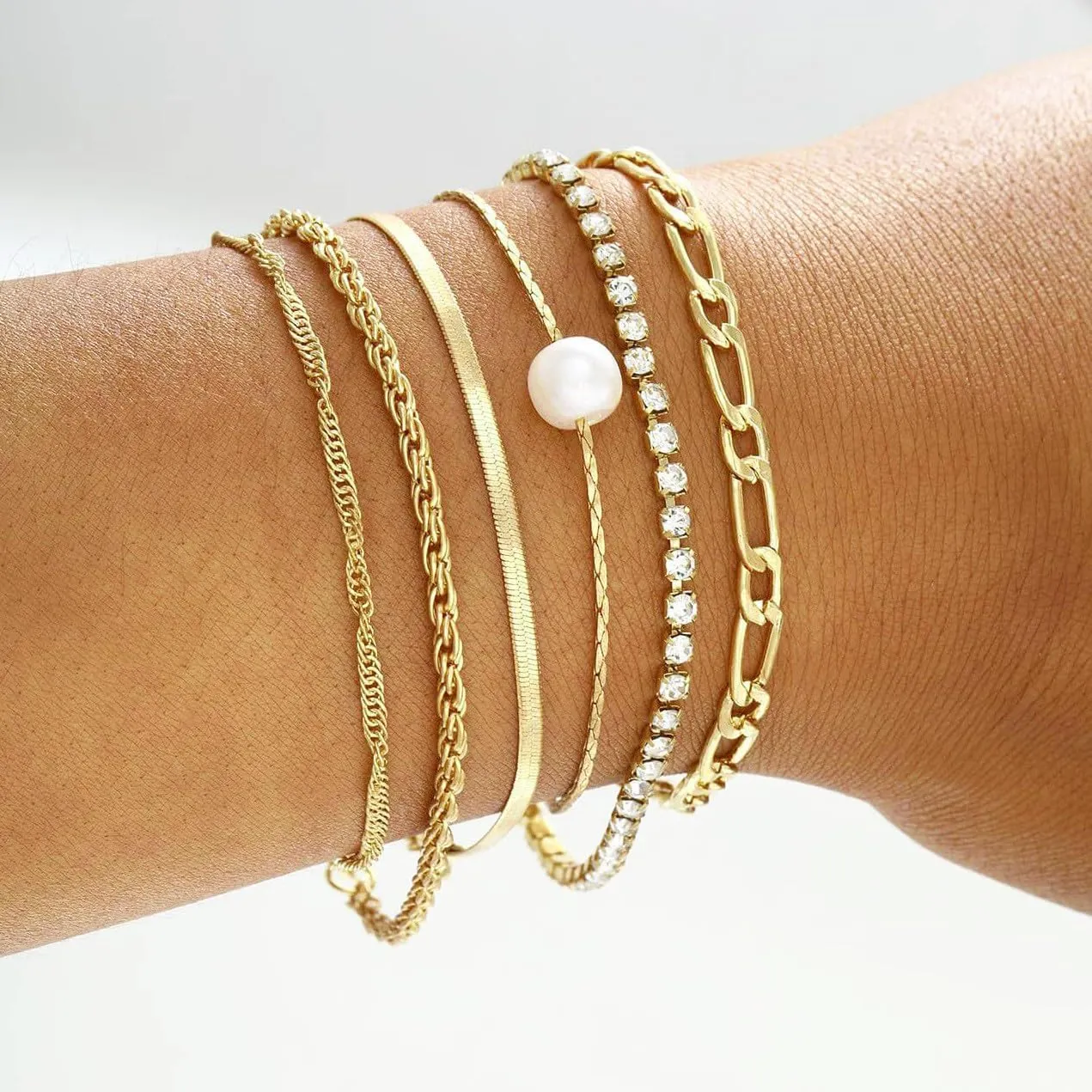 Gold Stack Bracelet Set for Women,Trendy 14k Gold Dainty Stackable Bracelets,Layered Paperclip Link Cuban Chain Bracelets,Jewelry Gifts for Teen Girls