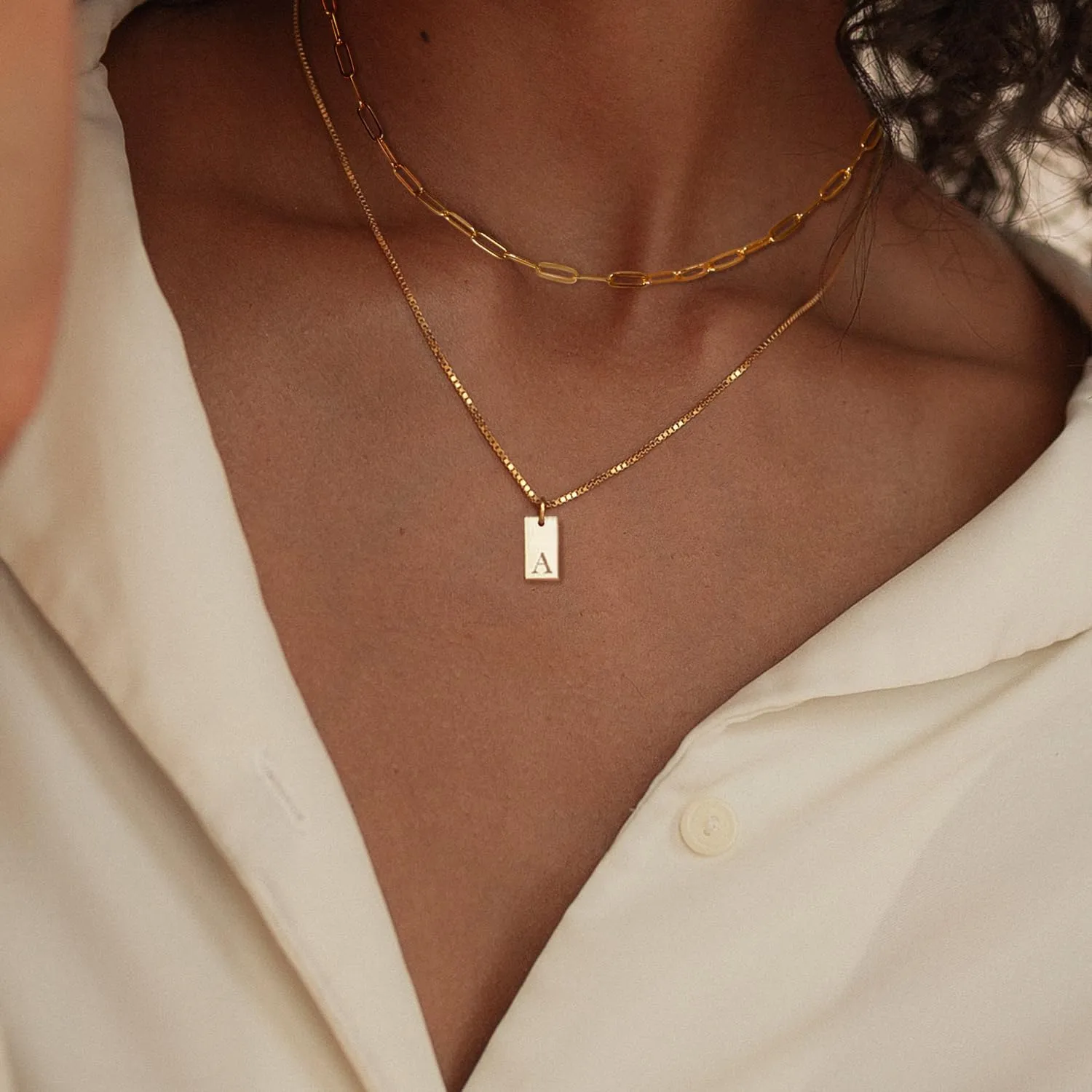 Initial Necklaces for Women, 14K Gold Plated Layering Paperclip Chain Necklace Personalized Simple A-Z Letter Name Tag Pendant Necklace Gold Layered Necklaces for Women Jewelry Gifts