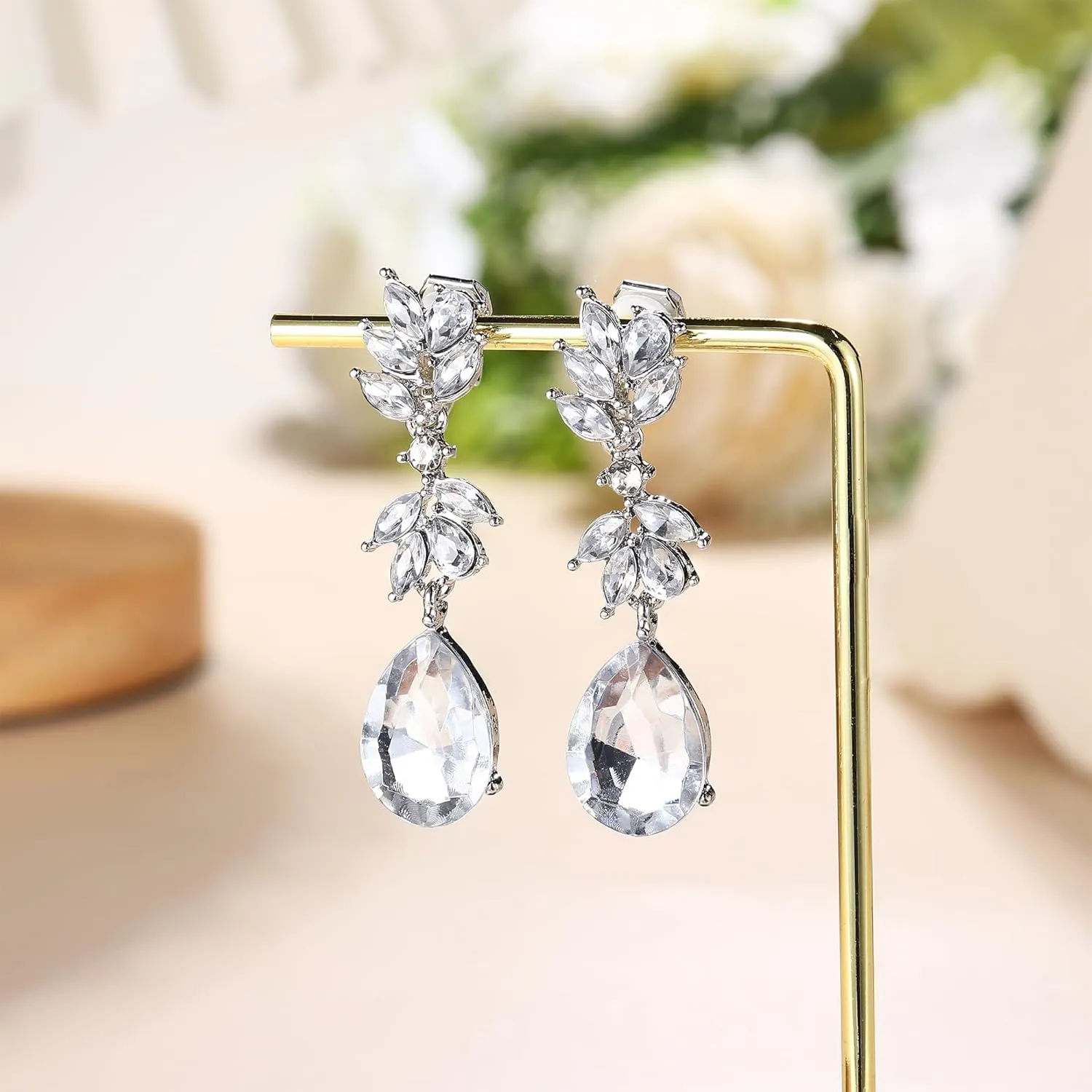 Jstyle 4 Pairs Silver Clip on Earrings for Women Elegant Rhinestone Clip on Earrings Dangle Drop for Brides Bridesmaids Non Pierced Earrings Set
