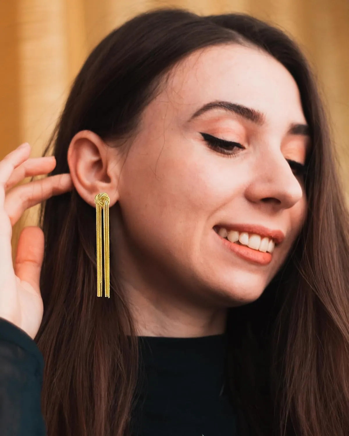Long Tassel Clip on Earrings Women Dangling Gold/Silver Metal Tassel Clip On Earrings for Women Hypoallergenic Lightweight Non Pierced Dangle Drop Earrings