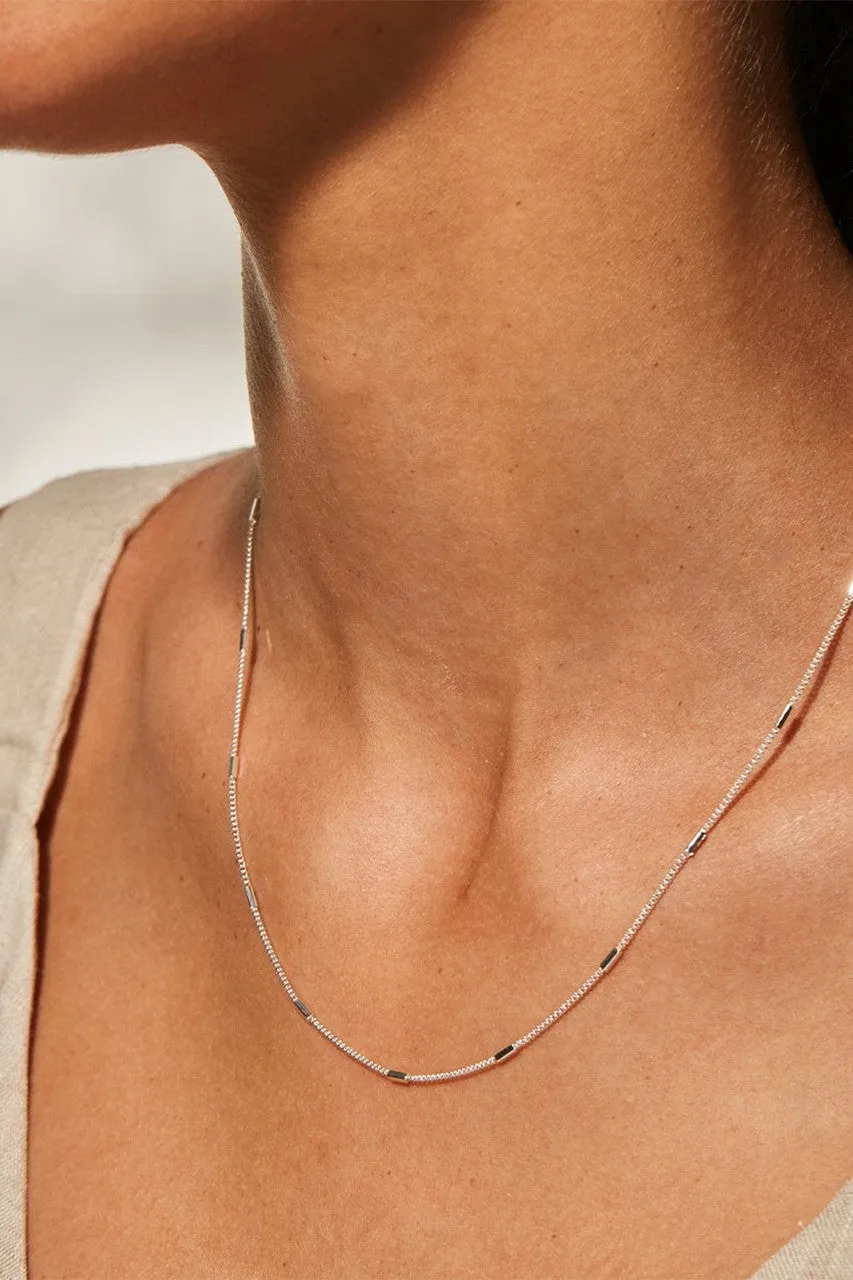 Malia Necklace in Silver