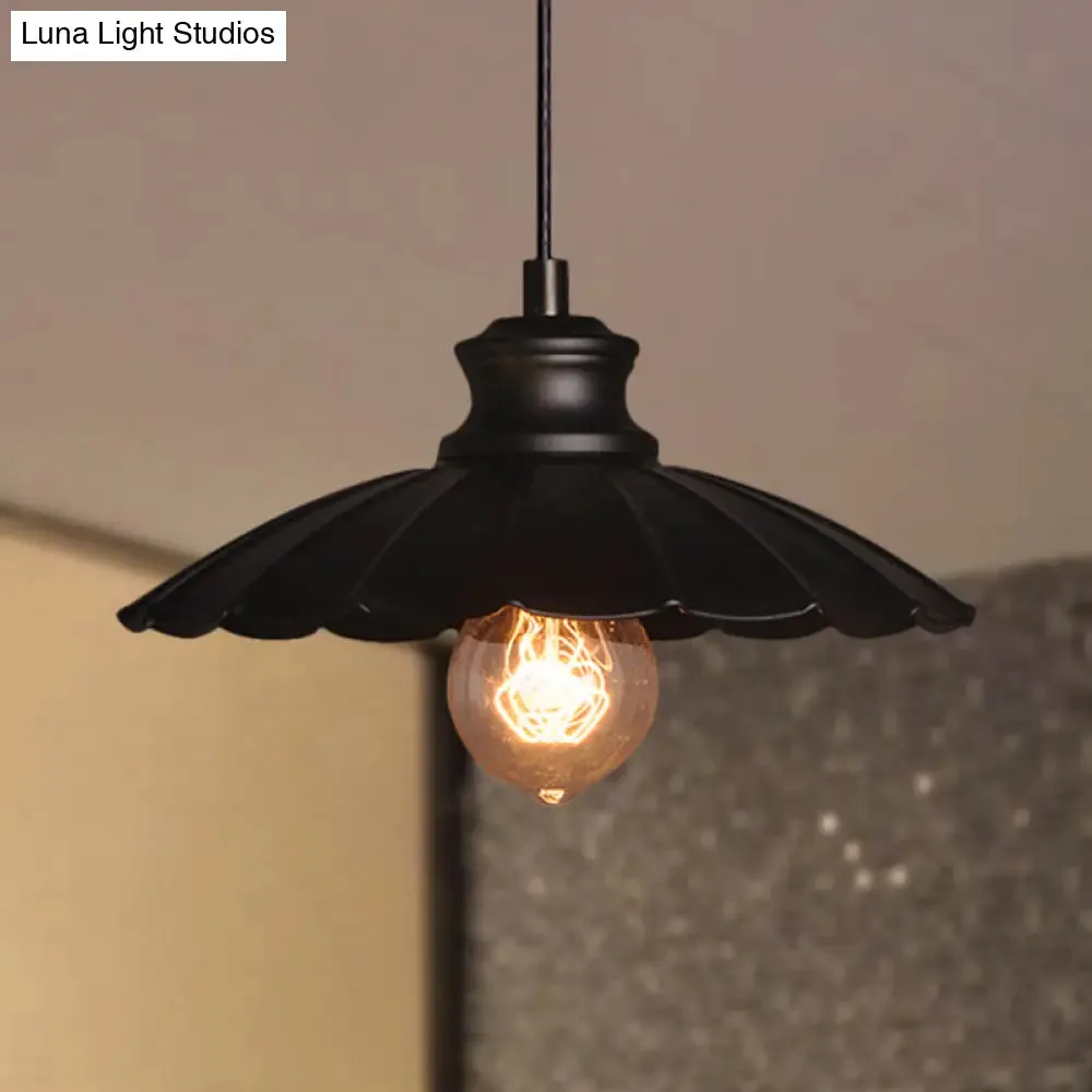 Metallic Black Pendant Lamp with Scalloped Shade - Retro Style Ceiling Light for Kitchen