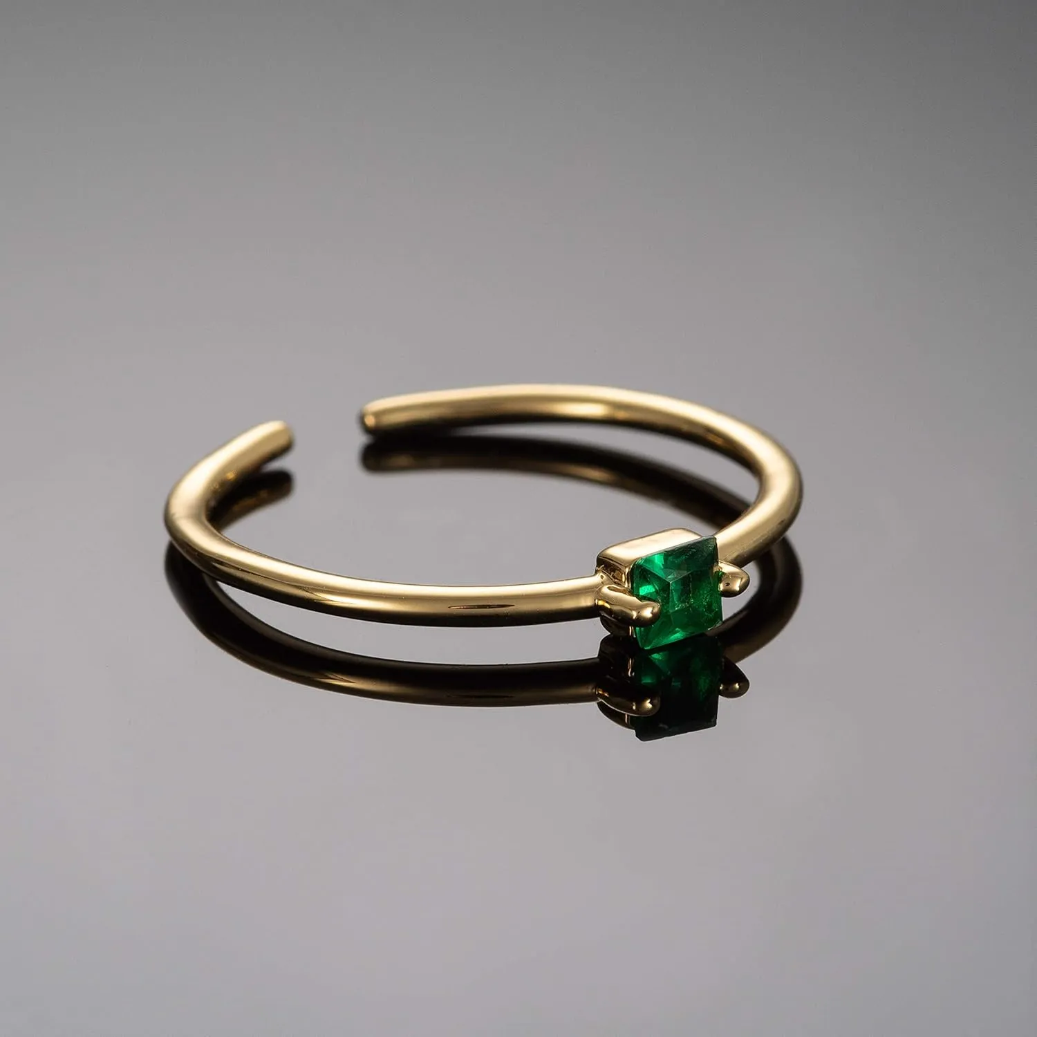 namana Dainty Gold Ring for Women with a Single Coloured Stone, Cute Single Stone Rings for Women, Adjustable Open Rings for Women with a Square Stone, Simple Gold Rings for Women