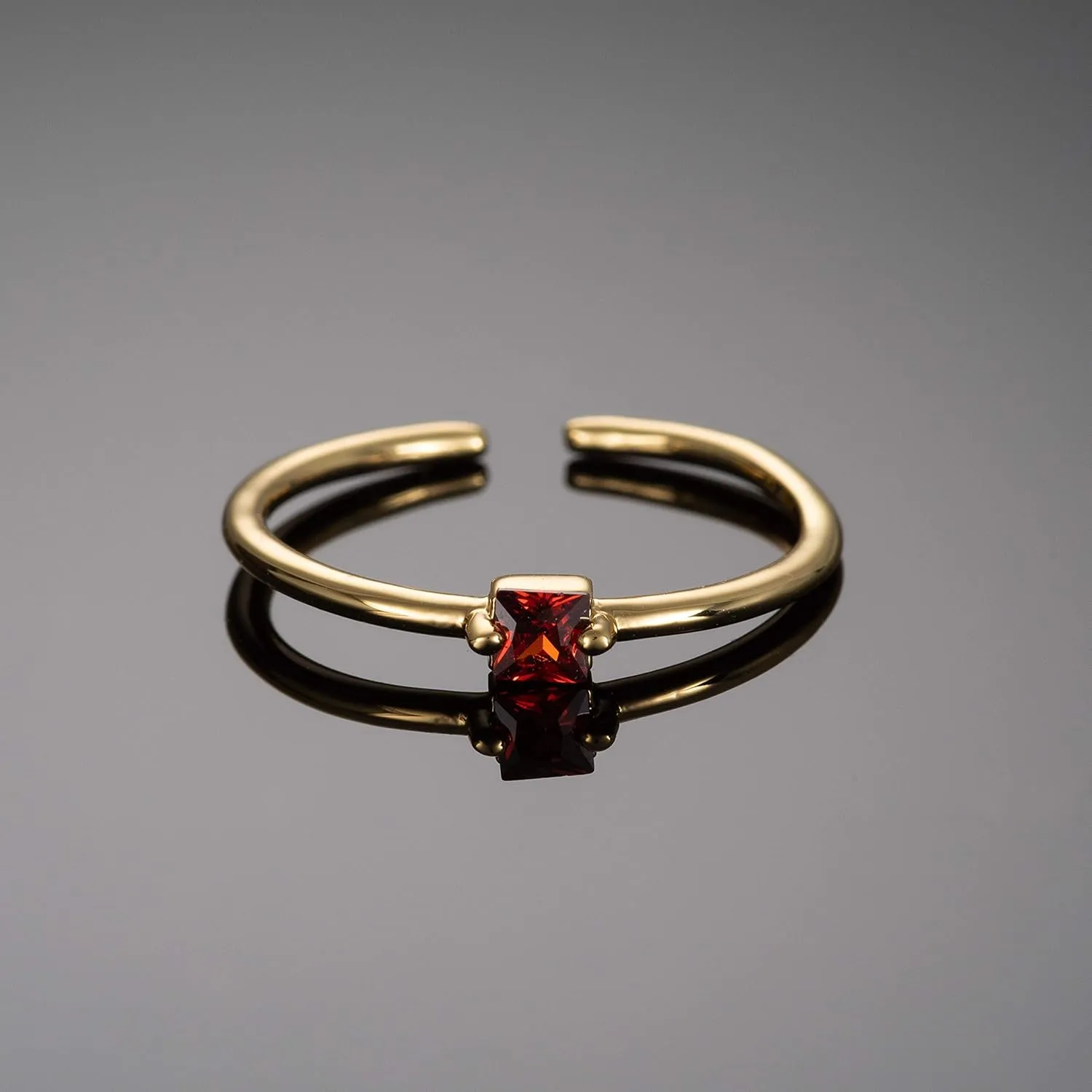 namana Dainty Gold Ring for Women with a Single Coloured Stone, Cute Single Stone Rings for Women, Adjustable Open Rings for Women with a Square Stone, Simple Gold Rings for Women