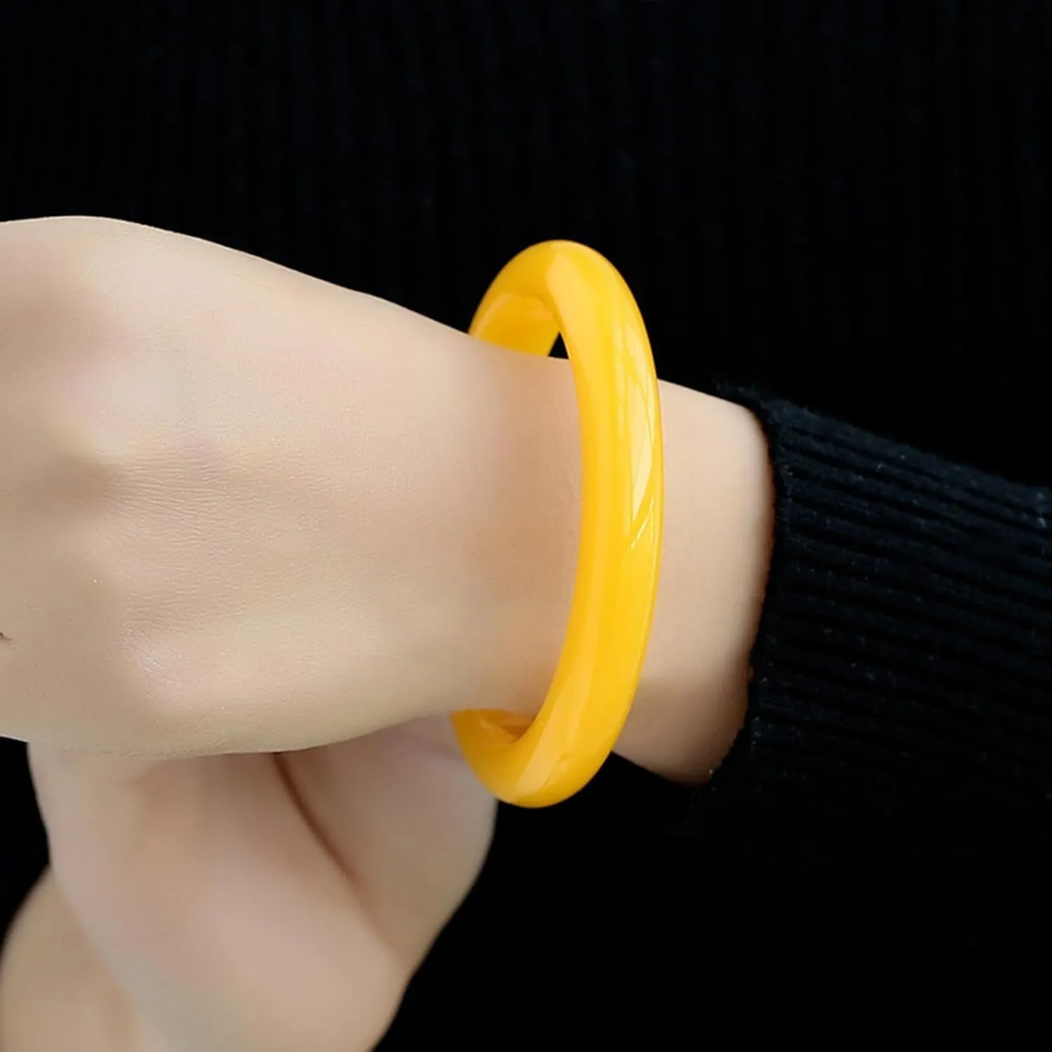 Natural Jade Bangle Bracelet, for Women Genuine Fresh and Beautiful,Yellow Agate Bracelet.