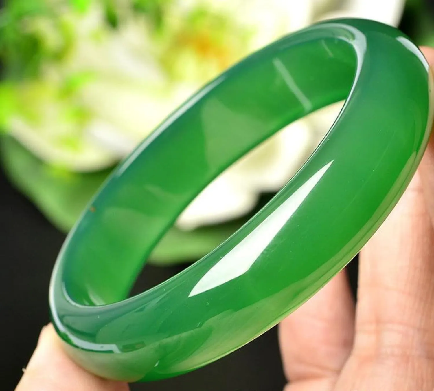 Natural Jade Bangle Bracelet For Women Genuine New Ice Transparent Classic Fashion Green Bracelet Brings Good Luck