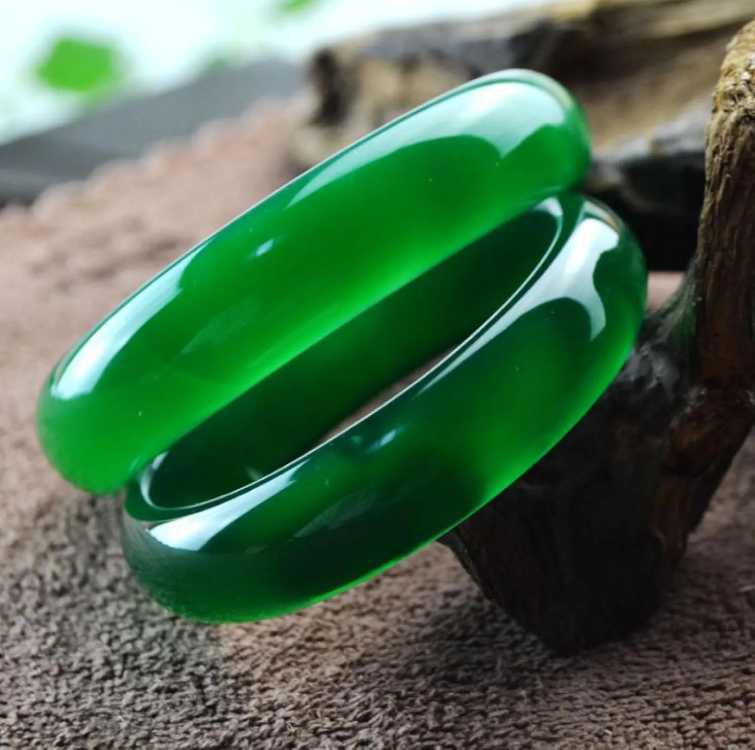 Natural Jade Bangle Bracelet For Women Genuine New Ice Transparent Classic Fashion Green Bracelet Brings Good Luck
