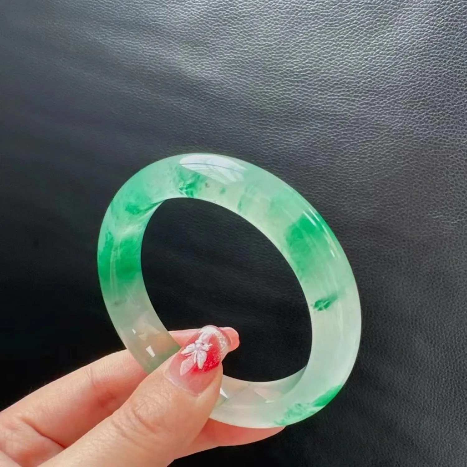 Natural jade bracelet for women, handmade A-grade African jade, ice floating flowers, consecrated by the abbot of Mount Wutai with certificate