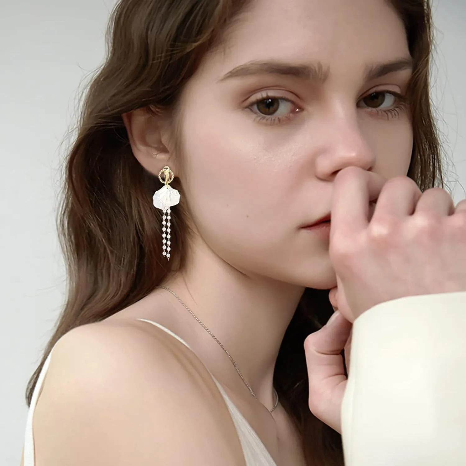 NEWITIN 16 Pairs Clip On Earrings for Women Cute Earring Charming Fashion Dangle Drop Earring Non Piercing Clip on Dangle Earrings for Women
