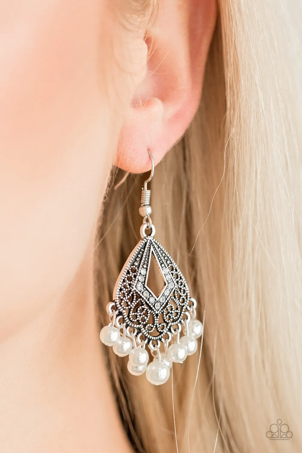 Paparazzi Gracefully Gatsby White Fishhook Earrings - P5RE-WTXX-351XX