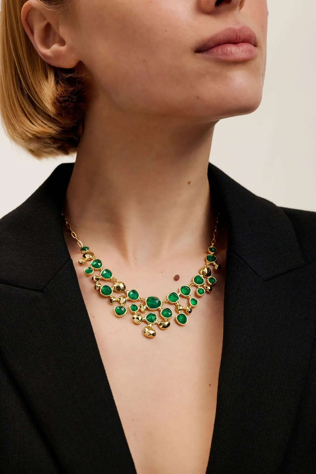 Periela Pebble Stone Necklace Green-Gold
