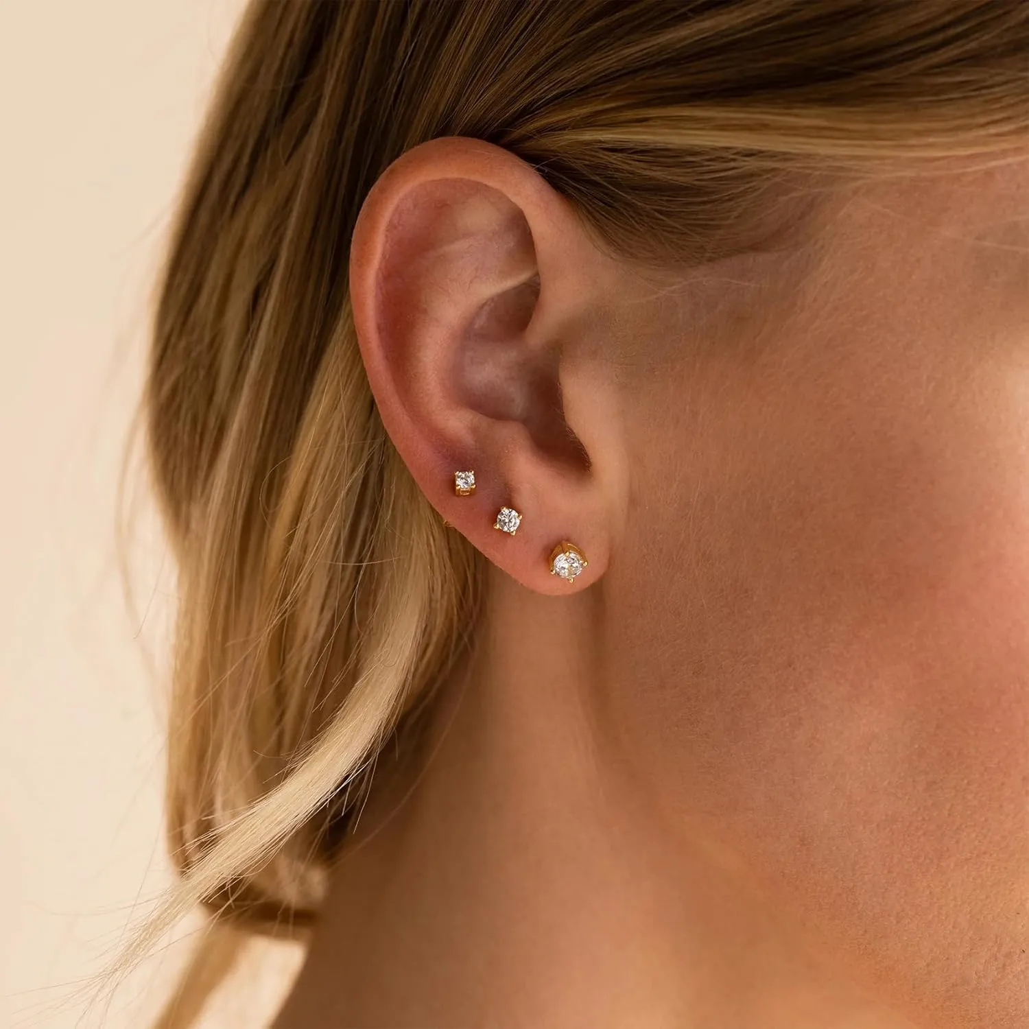PRETOLE 8 Pairs Sterling Silver Stud Earrings for Women,14K Gold Plated Stud Earrings Set for Women Hypoallergenic Stud Earrings Cubic Zirconia Stud Earrings Small Stud Earrings for Women