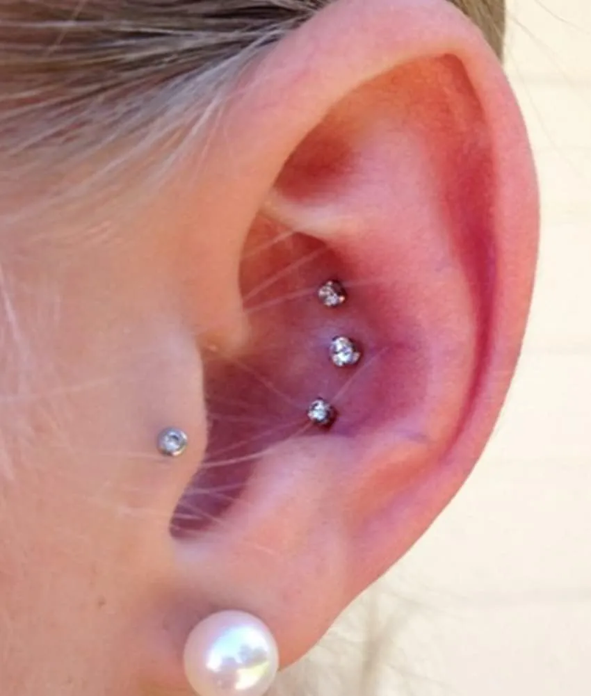 QWALIT 20g 18g 16g Tragus Piercing Jewelry Cartilage Tragus Earrings for Women Flat Back Nose Stud Internally Threaded Earrings Forward Helix Piercing Jewelry Threadless Taper Insertion Changing Tool