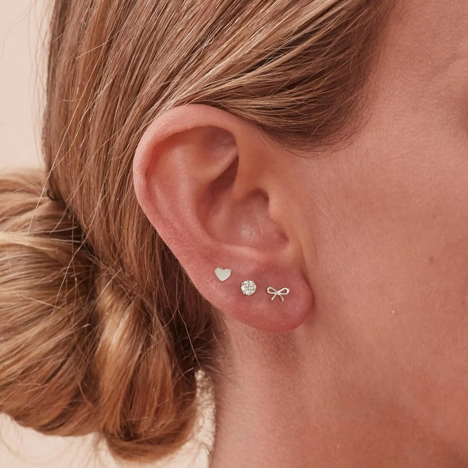 Screw Back Earrings for Women, Silver Flat Back Stud Earrings Hypoallergenic Surgical Steel Small CZ Stud Heart Bar Bow Cartilage Earring Sets for Tragus Helix Multiple Piercing