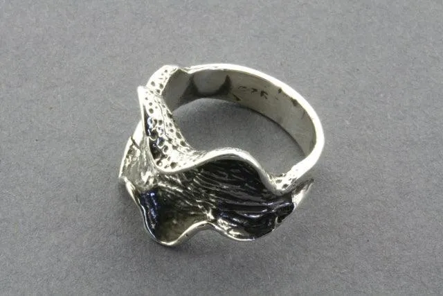 Small ox clam ring - sterling silver